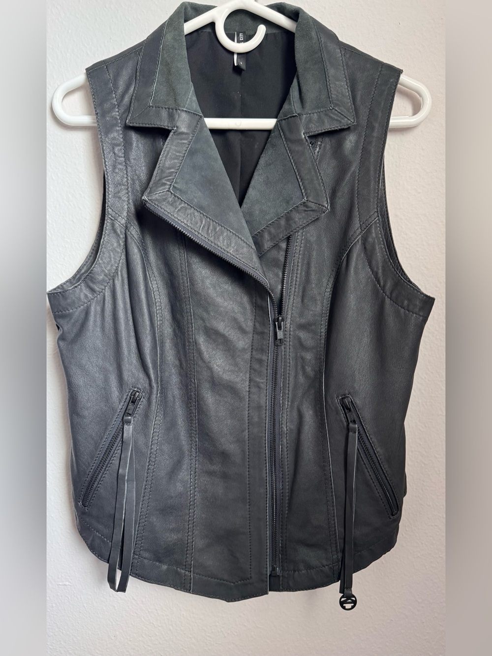 Kill City Black Genuine Leather Moto Vest Asymmetrical Zip Women L